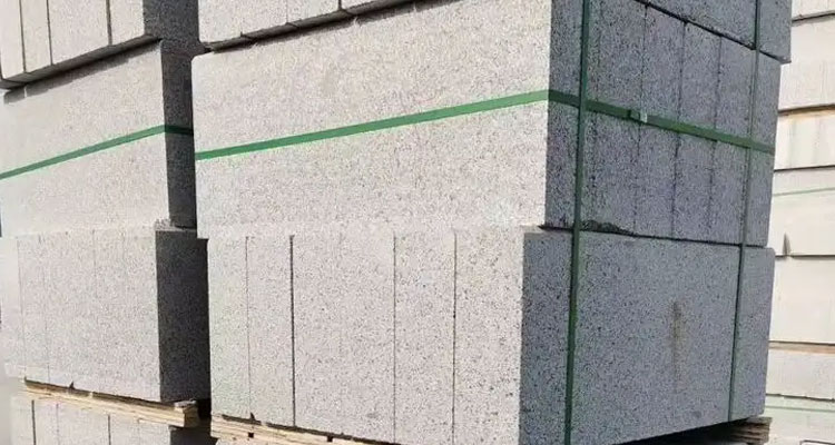 路边石